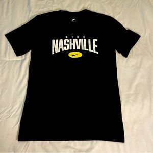 Nike Nashville Black Graphic Tee Men’s Small Yellow Swoosh Cotton T-Shirt
